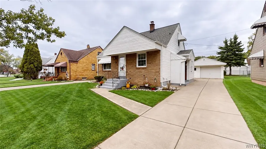 84 Kemp Avenue, Buffalo, NY 14225 - #2