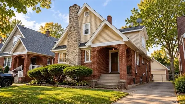 33 Mercer Avenue, Buffalo, NY 14214