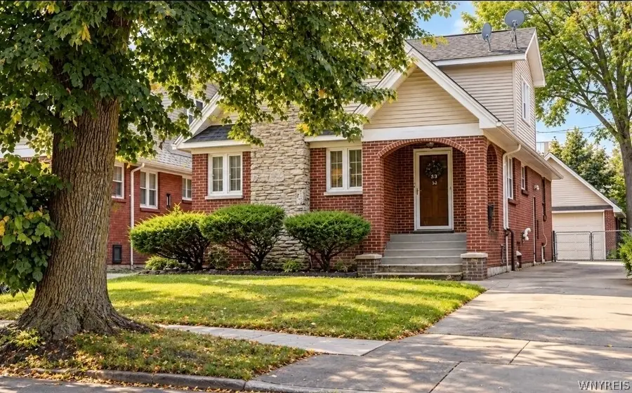 33 Mercer Avenue, Buffalo, NY 14214 - #3