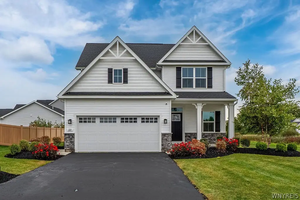221 Stonebridge Road, Grand Island, NY 14072 - #1