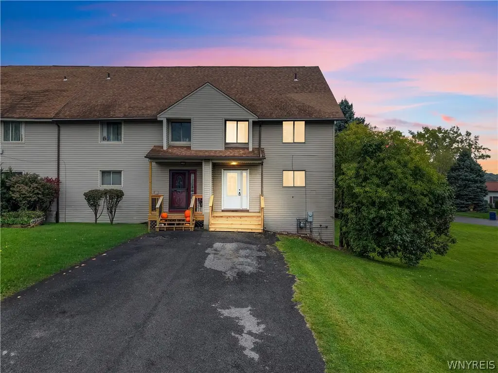 100 Signal Ridge, Syracuse, NY 13209 - #1