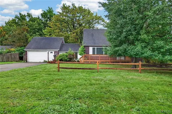 5081 Stewart Road, Buffalo, NY 14219