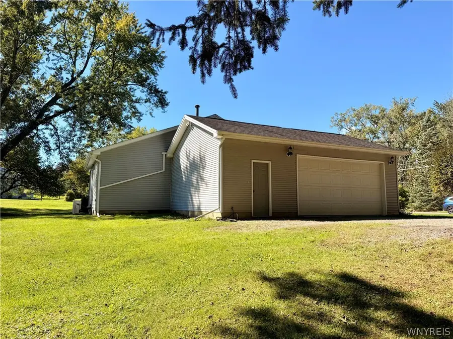 5790 Homestead Road, Hamburg, NY 14075 - #3