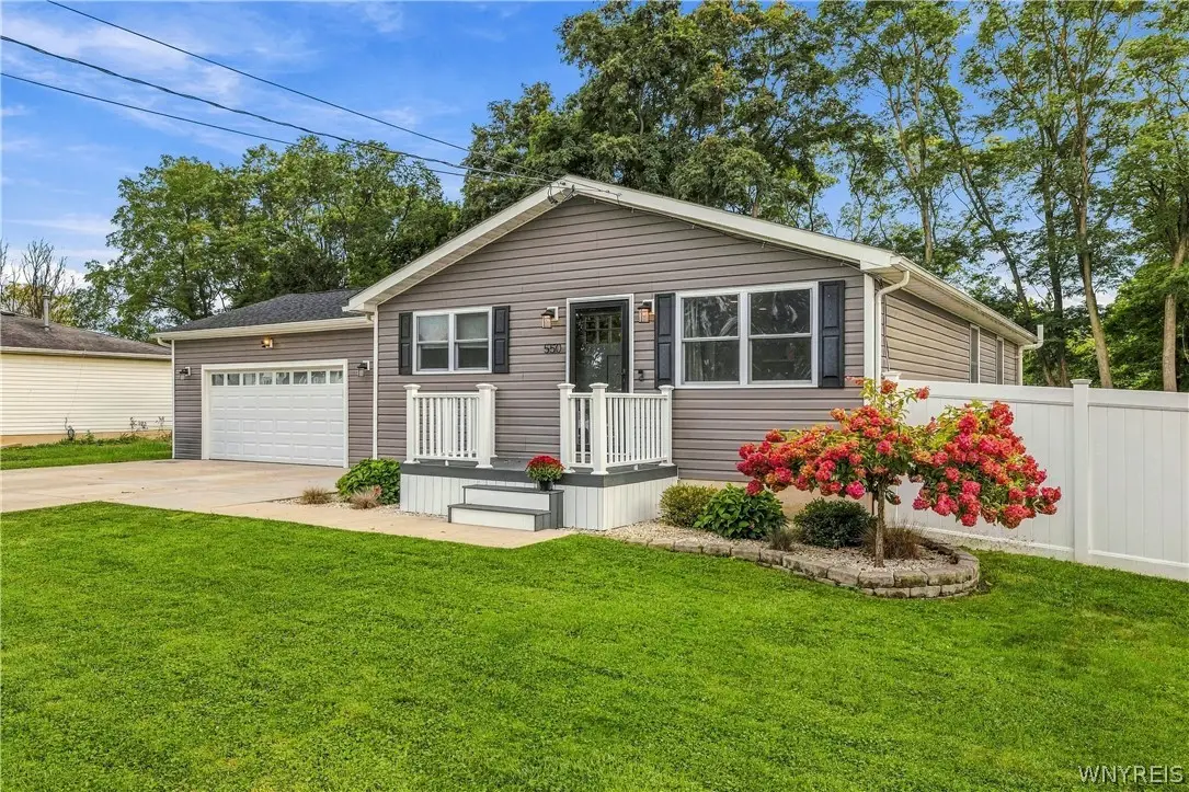 550 Colt Avenue, Lewiston, NY 14092 - #1