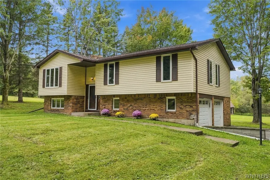 1470 Eastwood Road, Alden, NY 14004 - #2