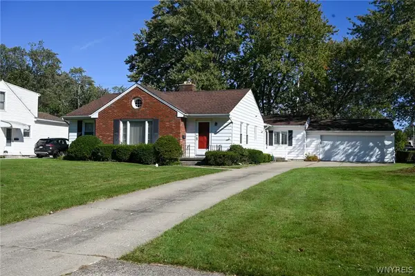 132 Ivy Lea, Buffalo, NY 14223
