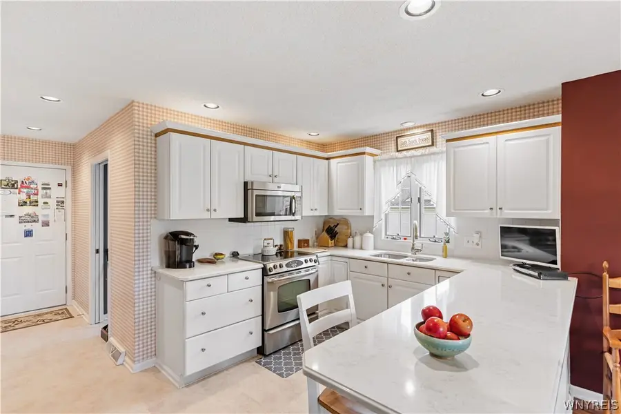 2850 Amsdell Road #34, Hamburg, NY 14075 - #3