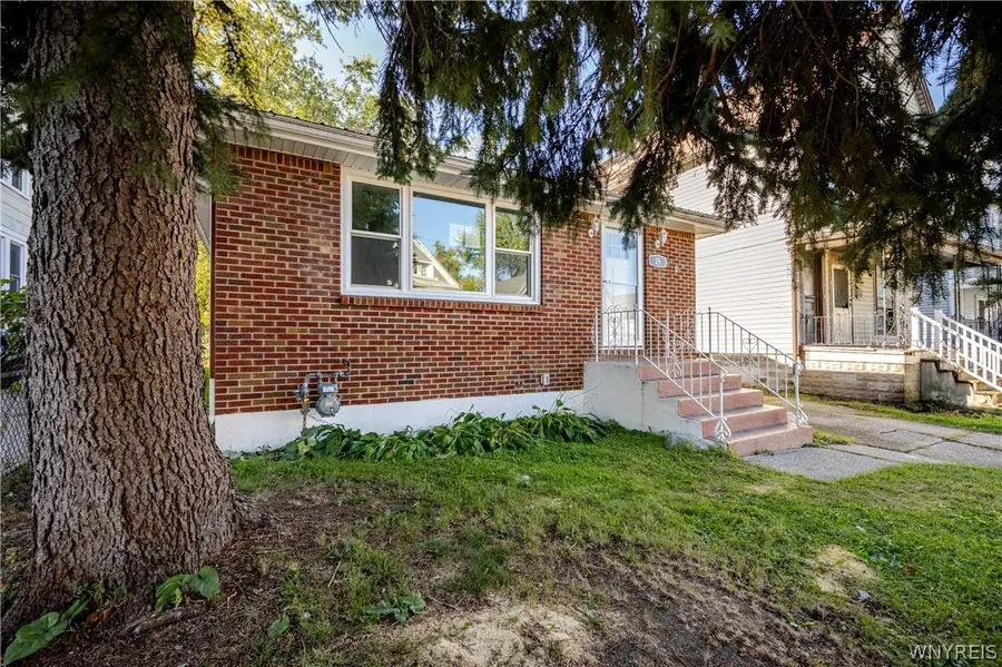 25 Parkview Avenue, Lackawanna, NY 14218 - #3