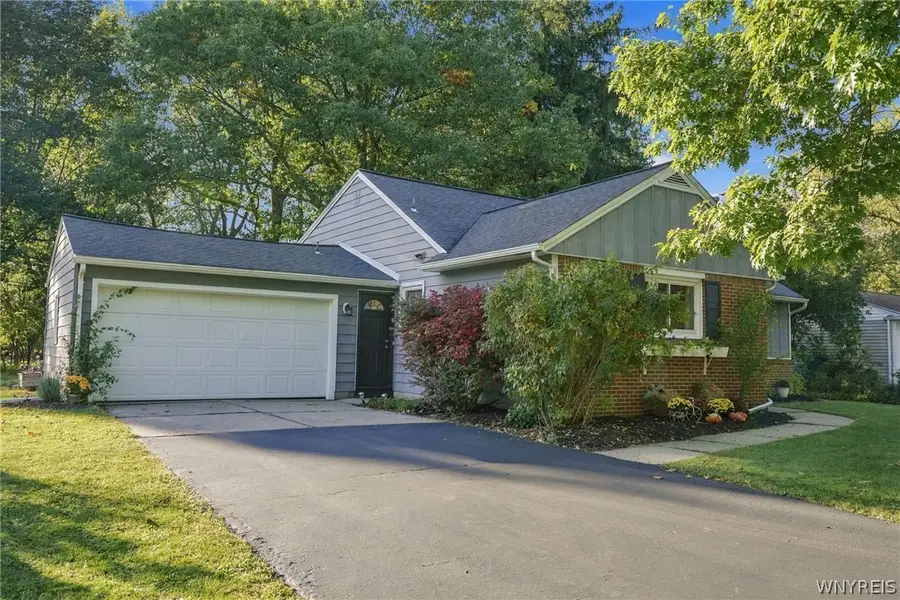 4620 W Overlook Drive, Buffalo, NY 14221 - #2