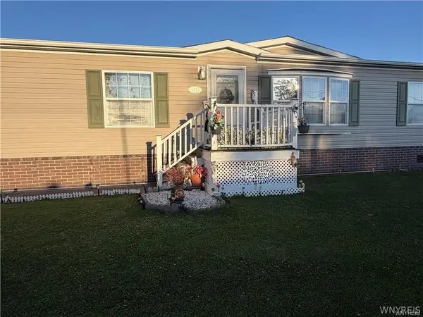 4104 Seneca #4104, Niagara Falls, NY 14304
