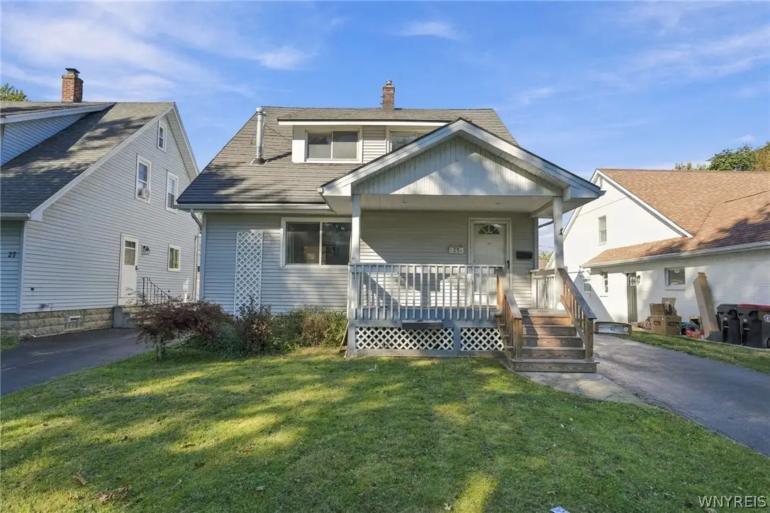 25 Cayuga Avenue, Lancaster, NY 14086 - #1