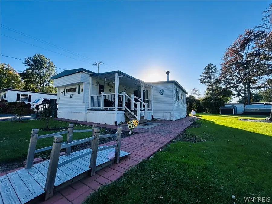 1 Rainbow Park, Ransomville, NY 14131 - #3