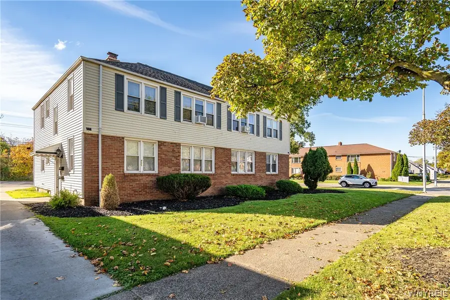 703 Saint Lawrence Avenue, Buffalo, NY 14216 - #2