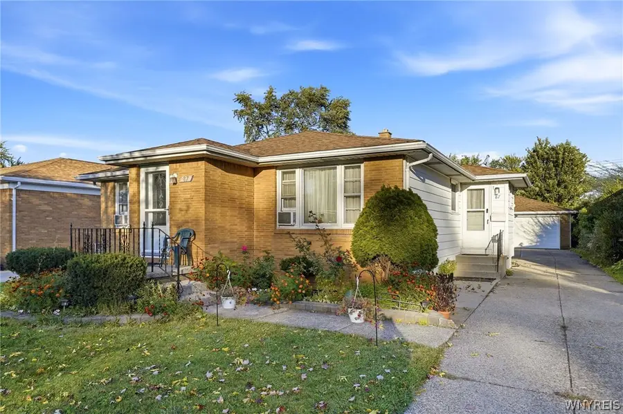 87 Carmen Road, Buffalo, NY 14226 - #2