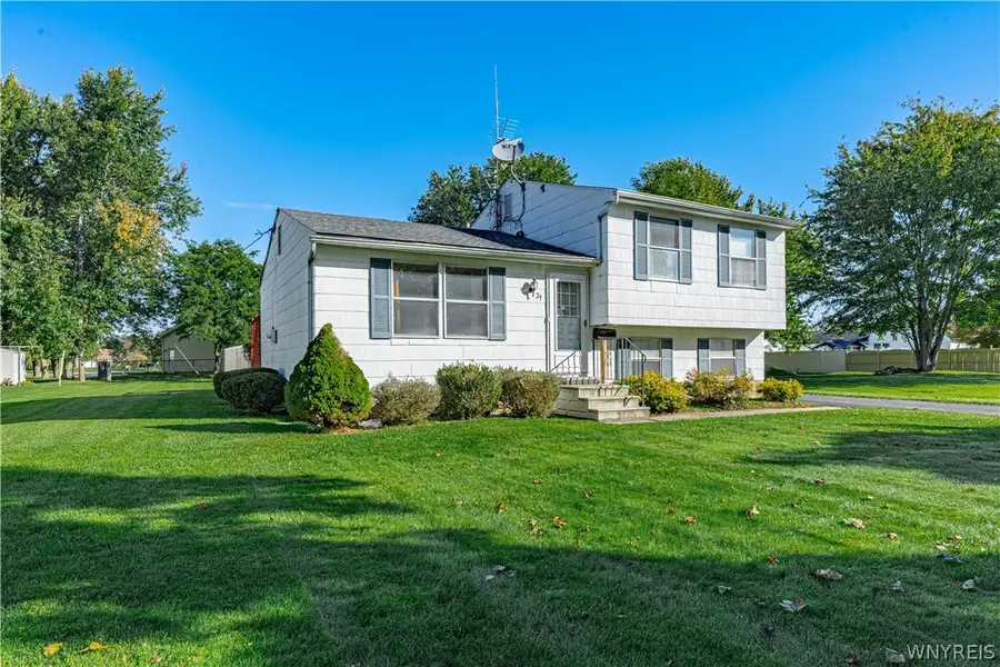 29 Hoover Parkway, Lockport, NY 14094 - #2