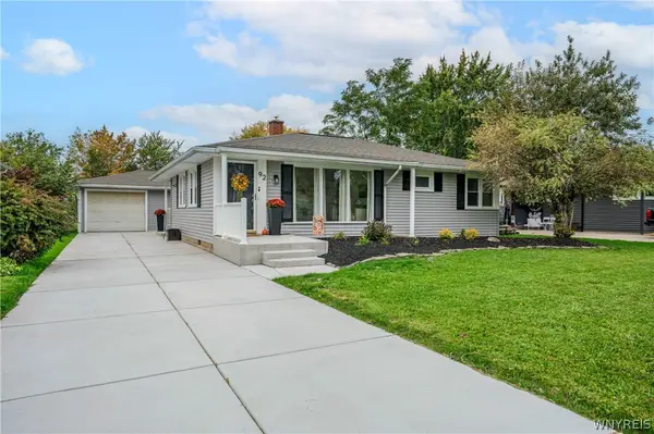 92 Mapleview Drive, Buffalo, NY 14226