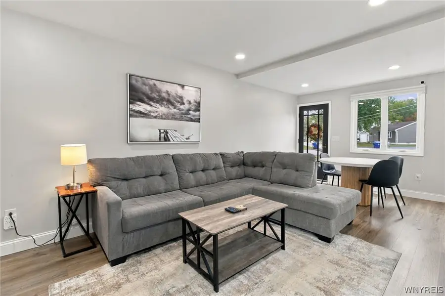 2698 Lakewood Avenue, Hamburg, NY 14075 - #2