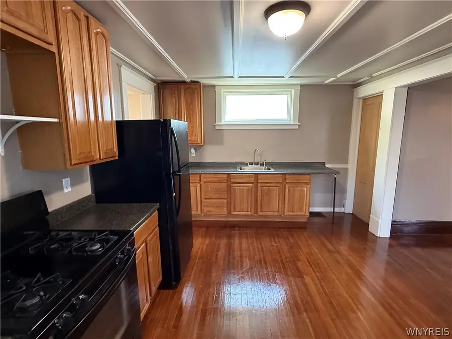268 Chestnut Street, Lockport, NY 14094 - #2