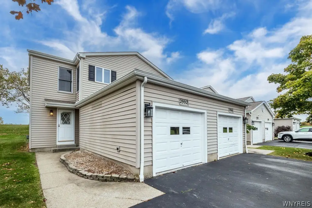 2992 East River Road, Grand Island, NY 14072 - #1