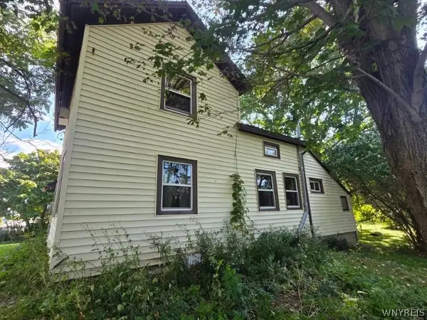 6262 Telephone Road, Pavilion, NY 14525