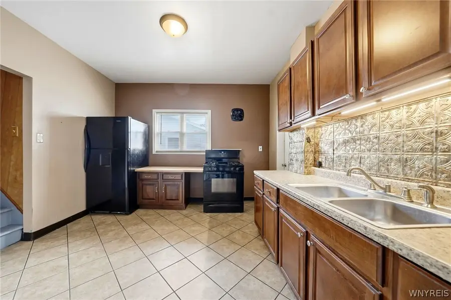 38 Newfield Street, Buffalo, NY 14207 - #2
