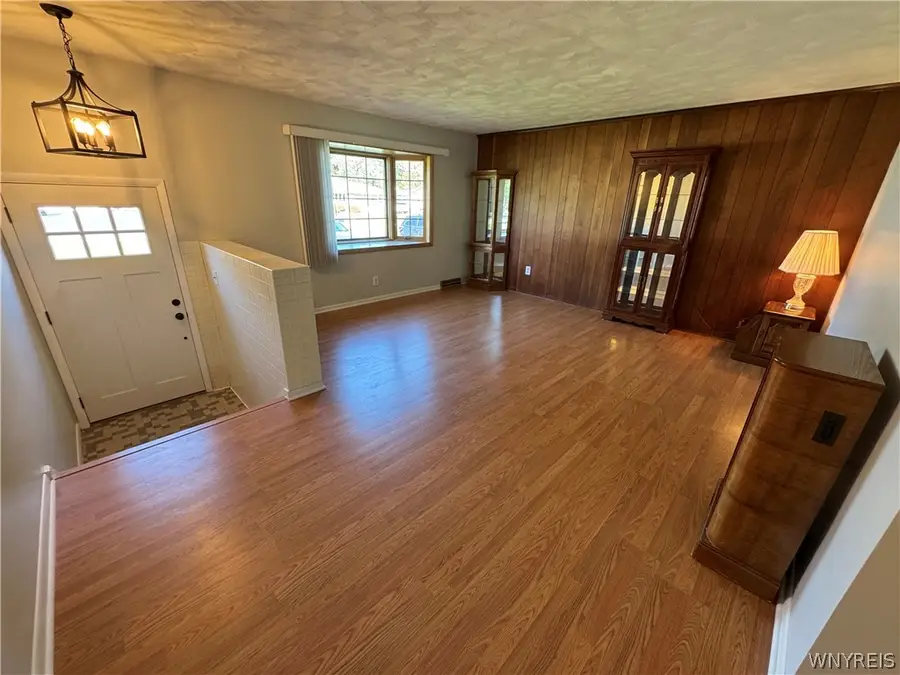 2956 Lemke Drive, North Tonawanda, NY 14120 - #2