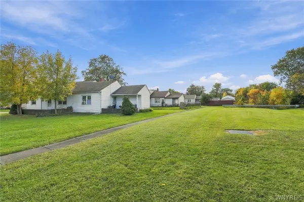 3 Redwood Drive, Cheektowaga, NY 14225