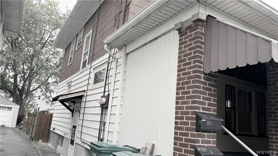 751 16th Street, Niagara Falls, NY 14301 - #2