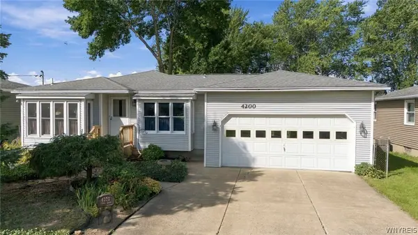 4200 Robin Lane, Hamburg, NY 14075