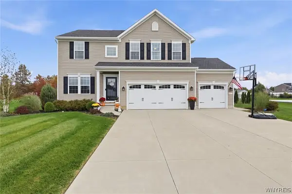 6653 Dublin Lane, Lockport, NY 14094