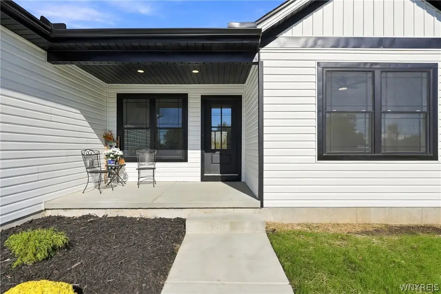 3711 Mapleton Road, Sanborn, NY 14132 - #3
