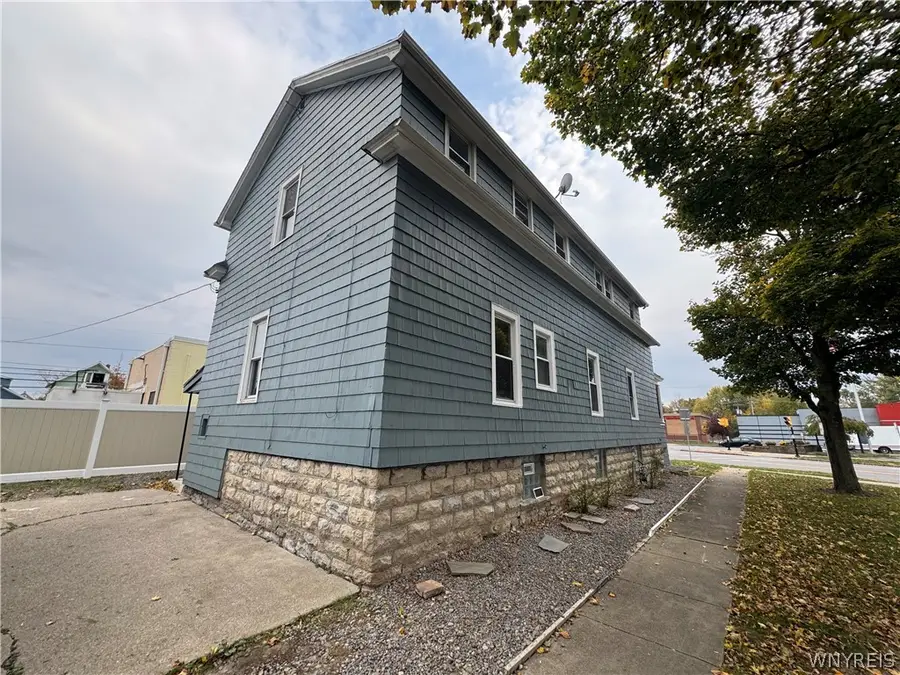 307 Englewood Avenue, Buffalo, NY 14223 - #3