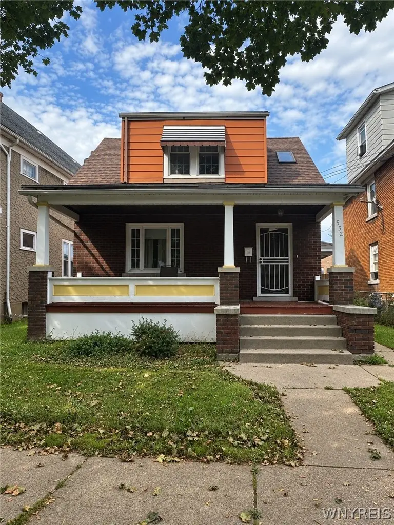 552 18th Street, Niagara Falls, NY 14301 - #1