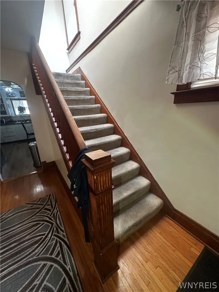 552 18th Street, Niagara Falls, NY 14301 - #2