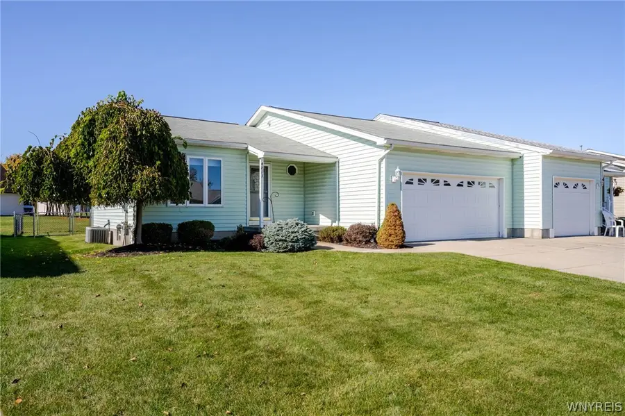 4813 E Highland Parkway, Buffalo, NY 14219 - #3