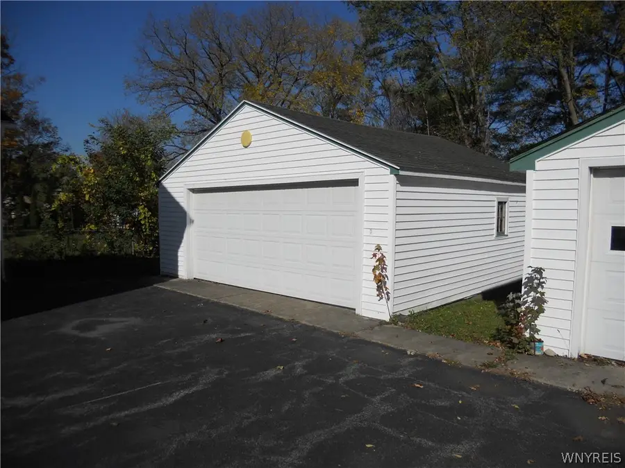 17 Union Street, Le Roy, NY 14482 - #3
