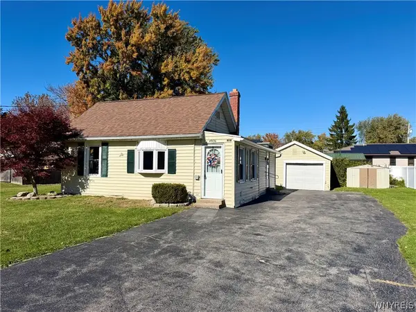 4976 Richmond Ave, Hamburg, NY 14219
