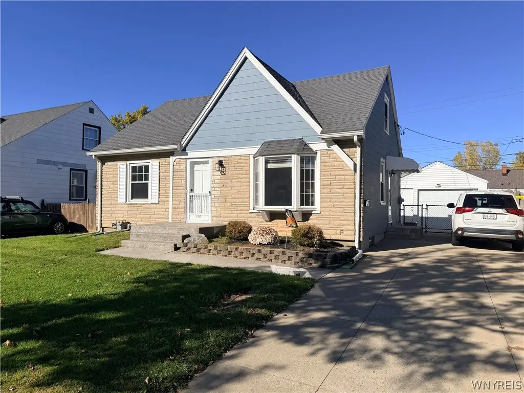 136 Cleveland Drive, Buffalo, NY 14223 - #1