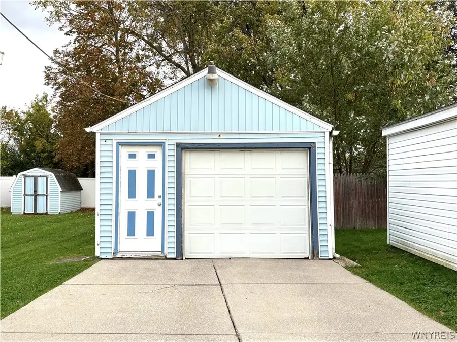 35 Moyle Avenue, Tonawanda, NY 14150 - #3
