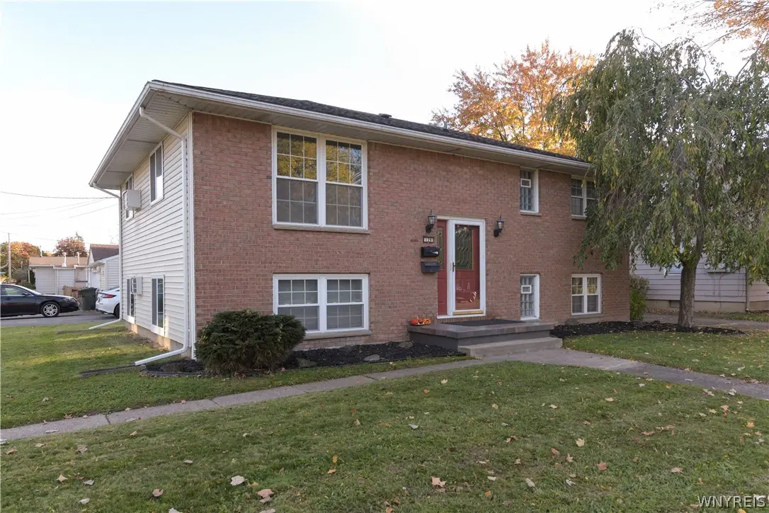 129 19th Avenue, North Tonawanda, NY 14120 - #1