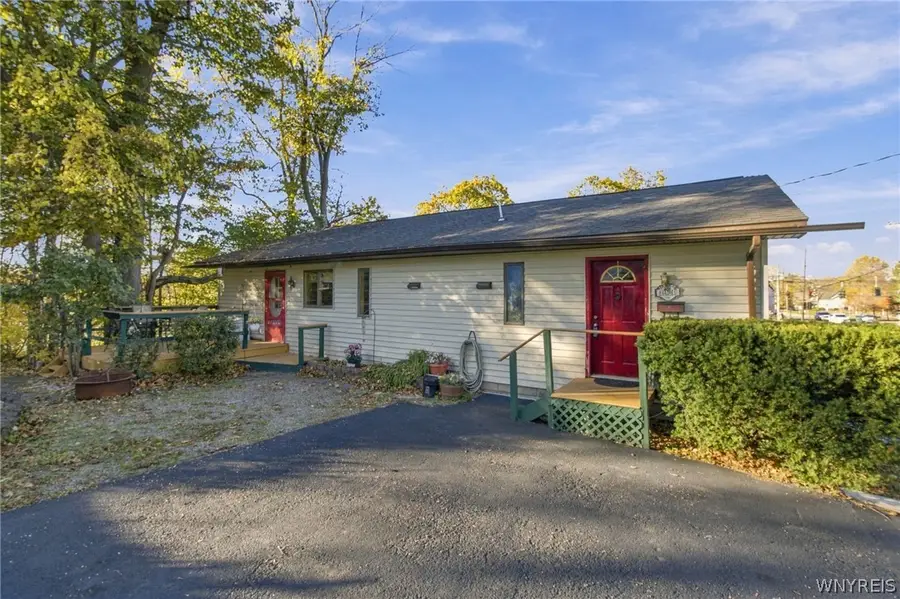 4920 Academy Street, Clarence, NY 14031 - #2