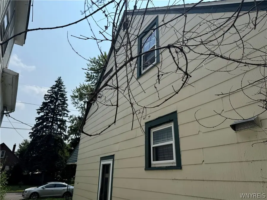2256 Weston Avenue, Niagara Falls, NY 14305 - #2