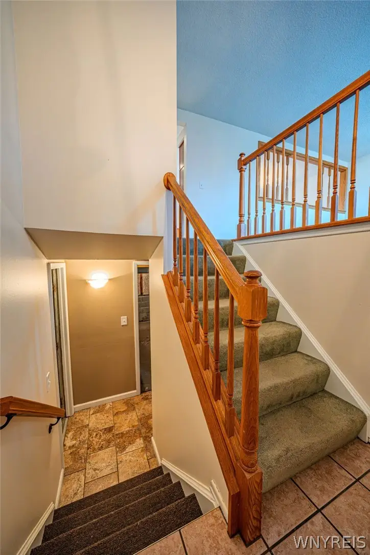 6839 Nettle Creek Drive, Derby, NY 14047 - #2