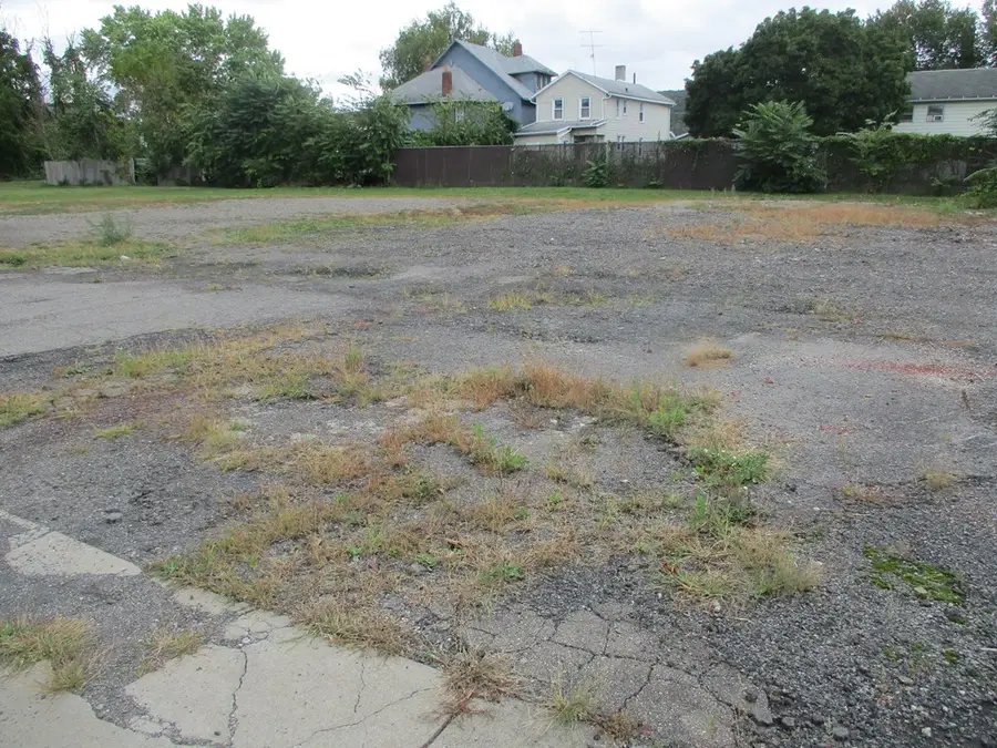 808-814 Hatch Street, Elmira, NY 14901 - Image #2