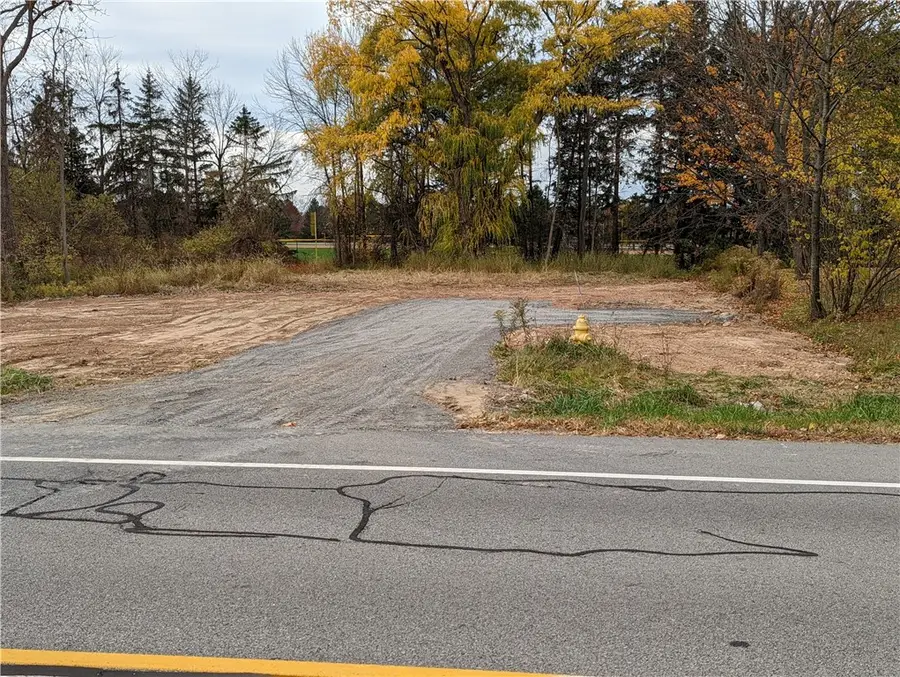 487 Basket Road, Webster, NY 14580 - Image #2