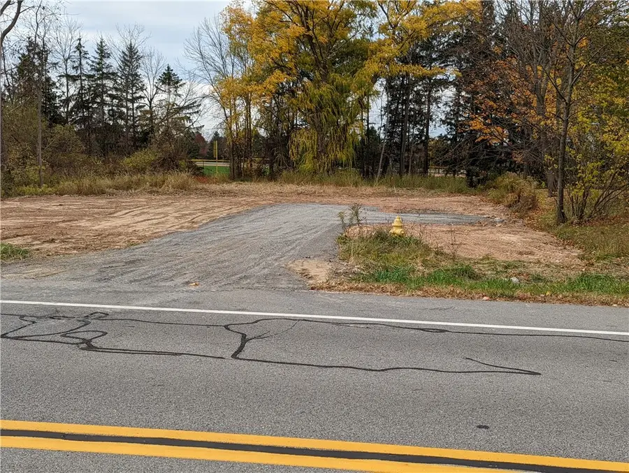 487 Basket Road, Webster, NY 14580 - Image #3