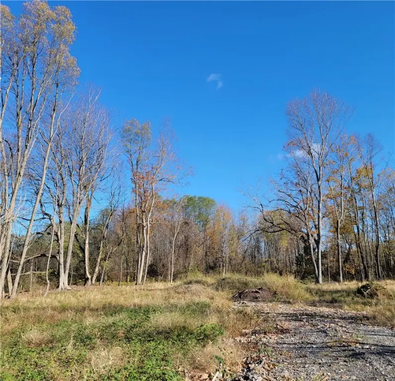 7090 Ontario Center Road, Ontario, NY 14519 - Image #2