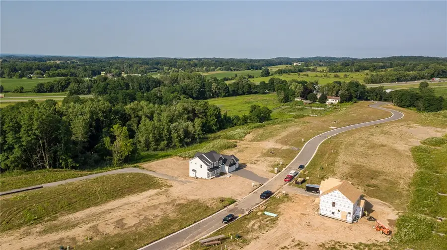 18 Mendon Green Lane, Pittsford, NY 14534 - Image #2