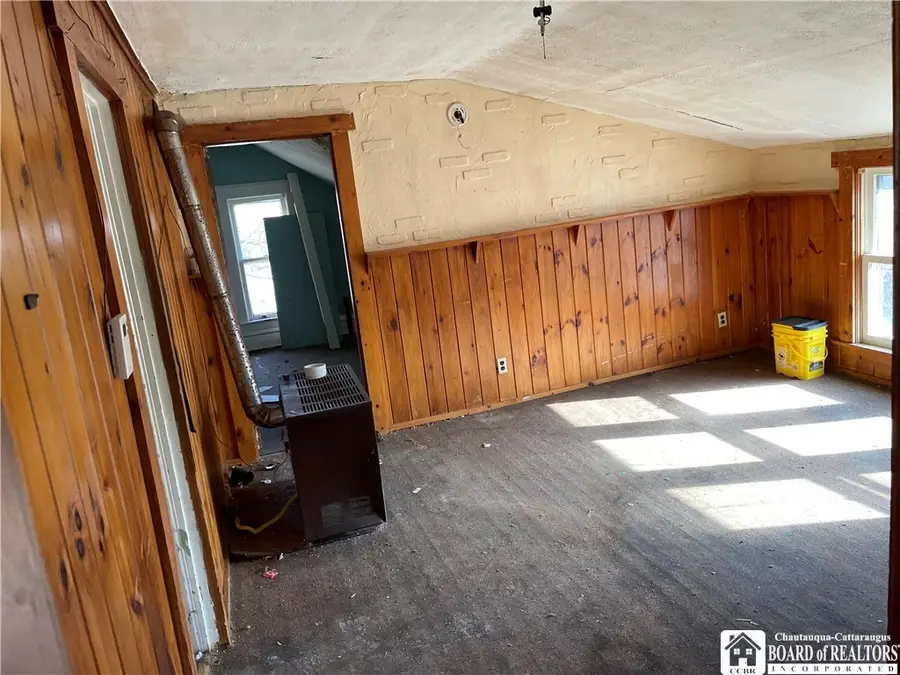 234 Mckinley Avenue, Jamestown, NY 14701 - Image #3