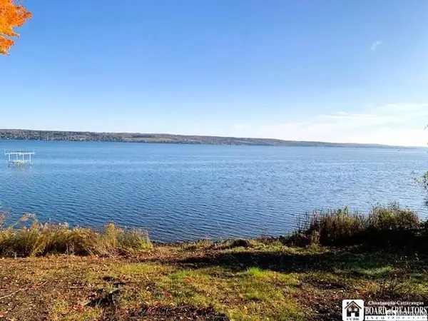 2612 W Lake Road, Ashville, NY 14710